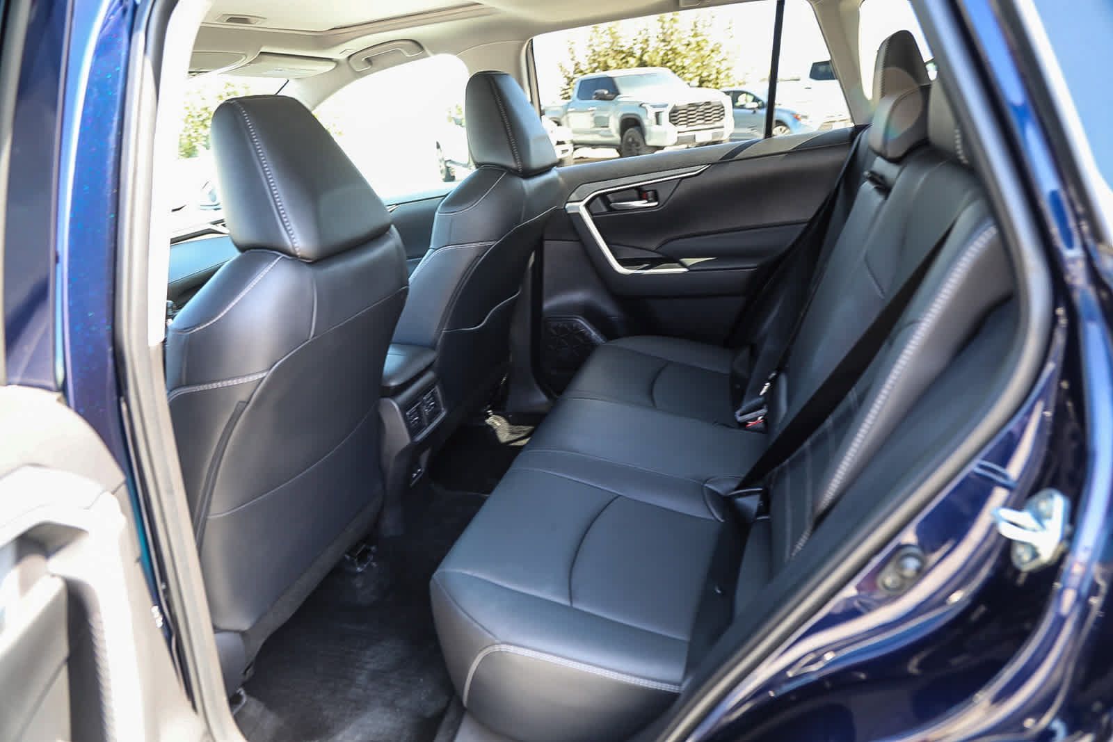 Certified 2025 Toyota RAV4 XLE Premium w/ Weather Package FWD image 19