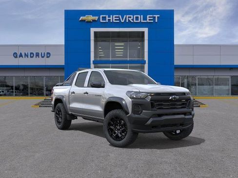New 2026 Chevrolet Colorado Trail Boss w/ Midnight Edition AWD/4WD image 25