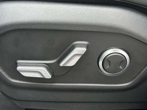 Certified 2025 Hyundai Santa Fe XRT image 14