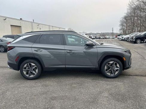 New 2026 Hyundai Tucson SEL image 2