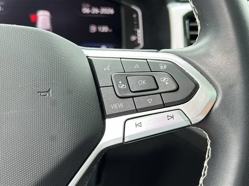 Used 2023 Volkswagen Atlas SEL AWD/4WD image 13