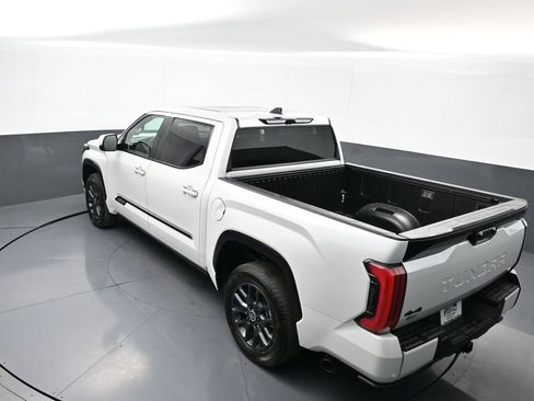 New 2024 Toyota Tundra Platinum image 40