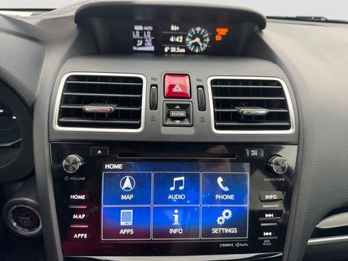 Used 2018 Subaru Forester 2.5i Touring AWD/4WD image 21