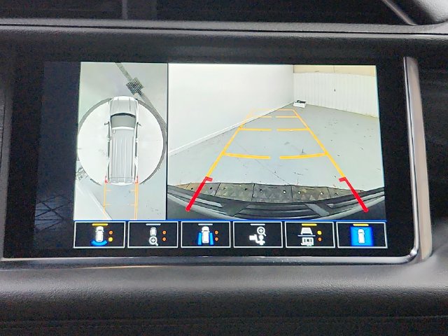 Used 2023 GMC Yukon Denali w/ LPO, Floor Liner Package AWD/4WD image 30