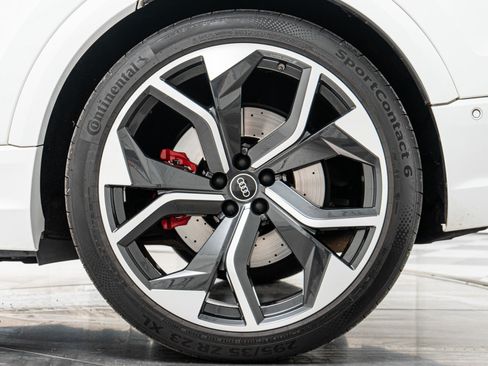 Used 2021 Audi RS Q8 w/ Carbon Optic Package AWD/4WD image 11
