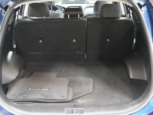 Used 2020 Hyundai Santa Fe SE FWD image 17