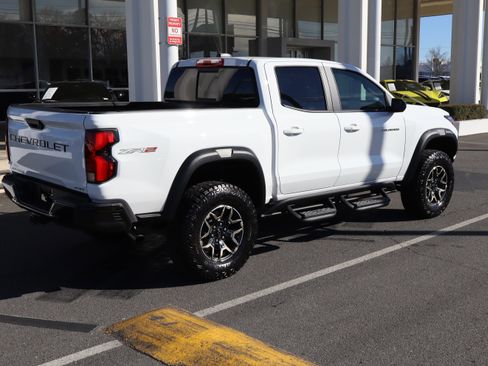 Used 2026 Chevrolet Colorado ZR2 image 10