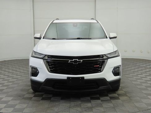 Used 2023 Chevrolet Traverse RS w/ LPO, Roadside Safety Package image 2