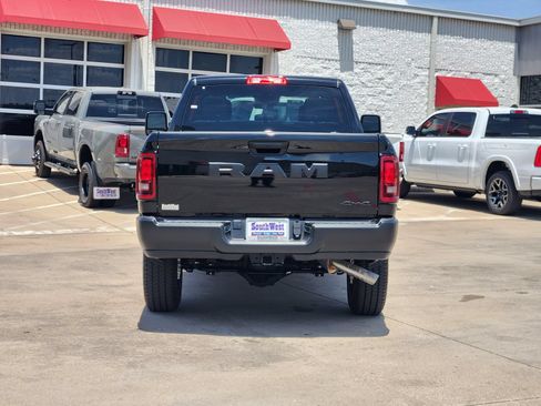 New 2026 RAM 2500 Tradesman AWD/4WD image 8