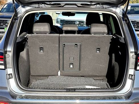 Used 2025 Volkswagen Taos S image 30