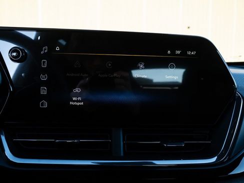 New 2026 Chevrolet Trax RS image 32