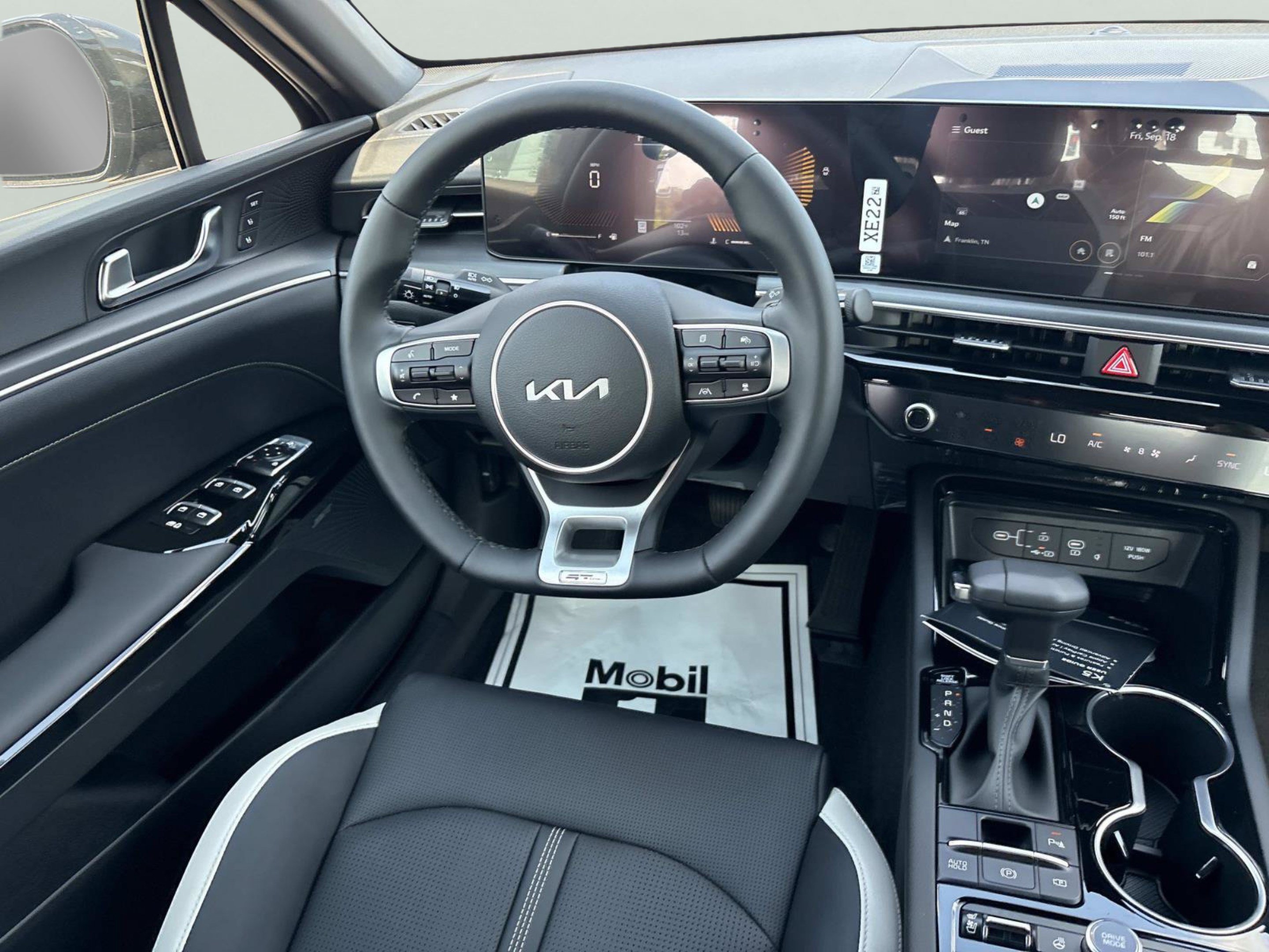 New 2027 Kia K5 GT-Line FWD image 9