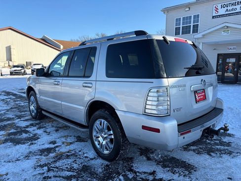 Used 2010 Mercury Mountaineer Premier image 8