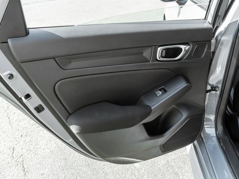 Used 2025 Honda Civic Sport image 23
