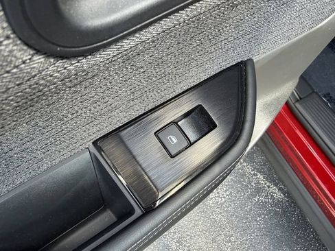 Used 2023 Nissan Rogue SV FWD image 25
