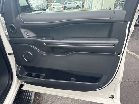 Certified 2022 Ford Expedition Max Limited image 33