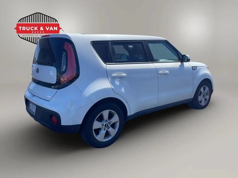 Used 2019 Kia Soul FWD image 6