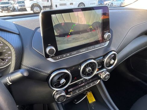 Used 2025 Nissan Sentra SV w/ All-Weather Package image 27