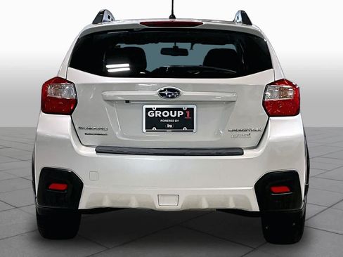 Used 2016 Subaru Crosstrek 2.0i Premium w/ Popular Package #1 AWD/4WD image 5