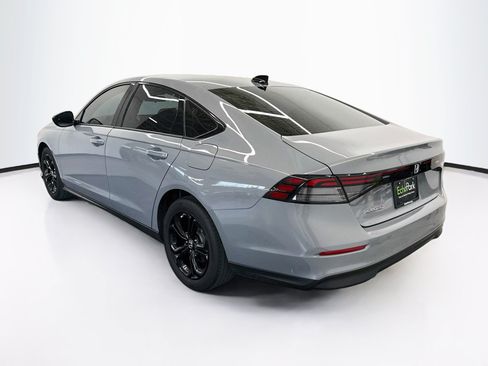 Used 2025 Honda Accord SE image 5