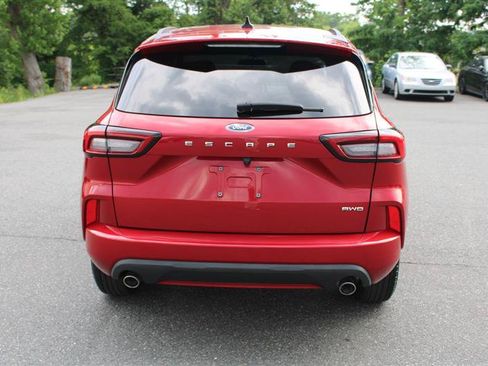 Used 2023 Ford Escape ST-Line AWD/4WD image 7