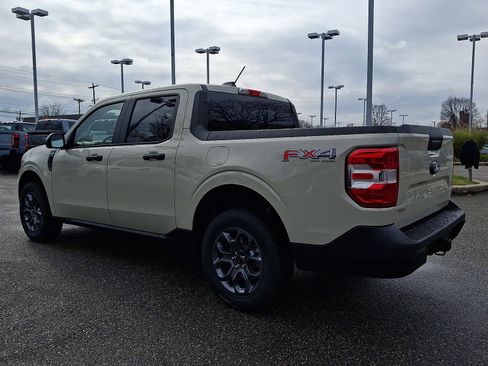 New 2025 Ford Maverick XLT w/ XLT Luxury Package image 5
