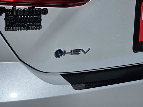 New 2026 Toyota Camry XLE image 7