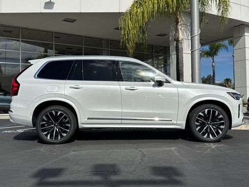 New 2026 Volvo XC90 T8 Ultra w/ Lounge Package image 6