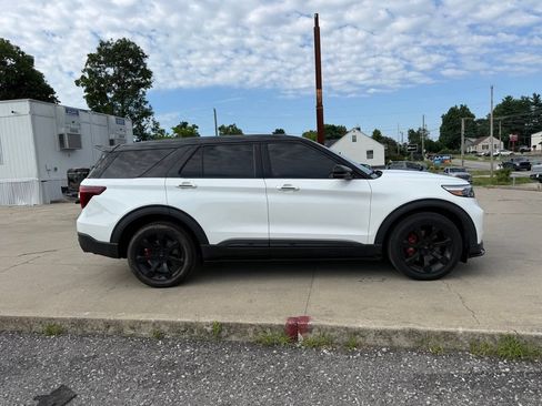 Used 2022 Ford Explorer ST w/ Equipment Group 401A AWD/4WD image 5