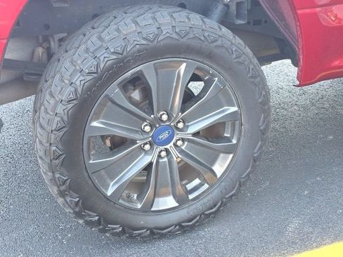 Used 2018 Ford F150 XLT w/ Equipment Group 301A Mid AWD/4WD image 9