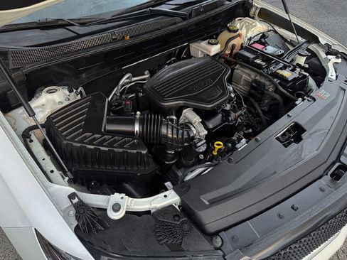 Used 2021 Cadillac XT6 Sport w/ Platinum Package image 35