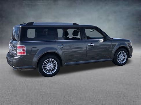 Used 2016 Ford Flex SEL image 8