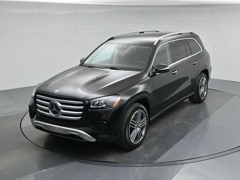 Used 2024 Mercedes-Benz GLS 450 4MATIC image 40