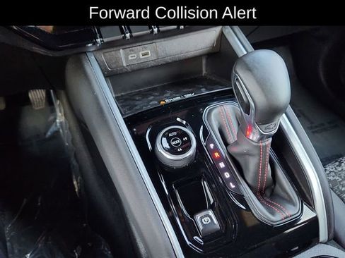 Used 2023 Chevrolet Colorado Z71 w/ Z71 Convenience Package 2 image 44