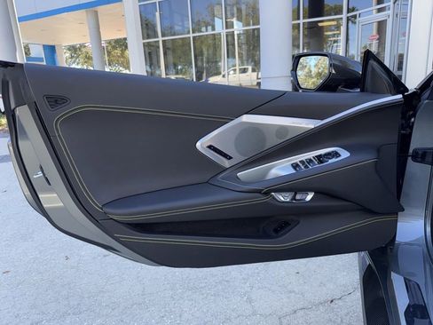 Used 2022 Chevrolet Corvette Stingray Premium Conv image 27
