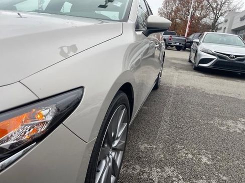 Used 2025 MAZDA MAZDA3 s image 6