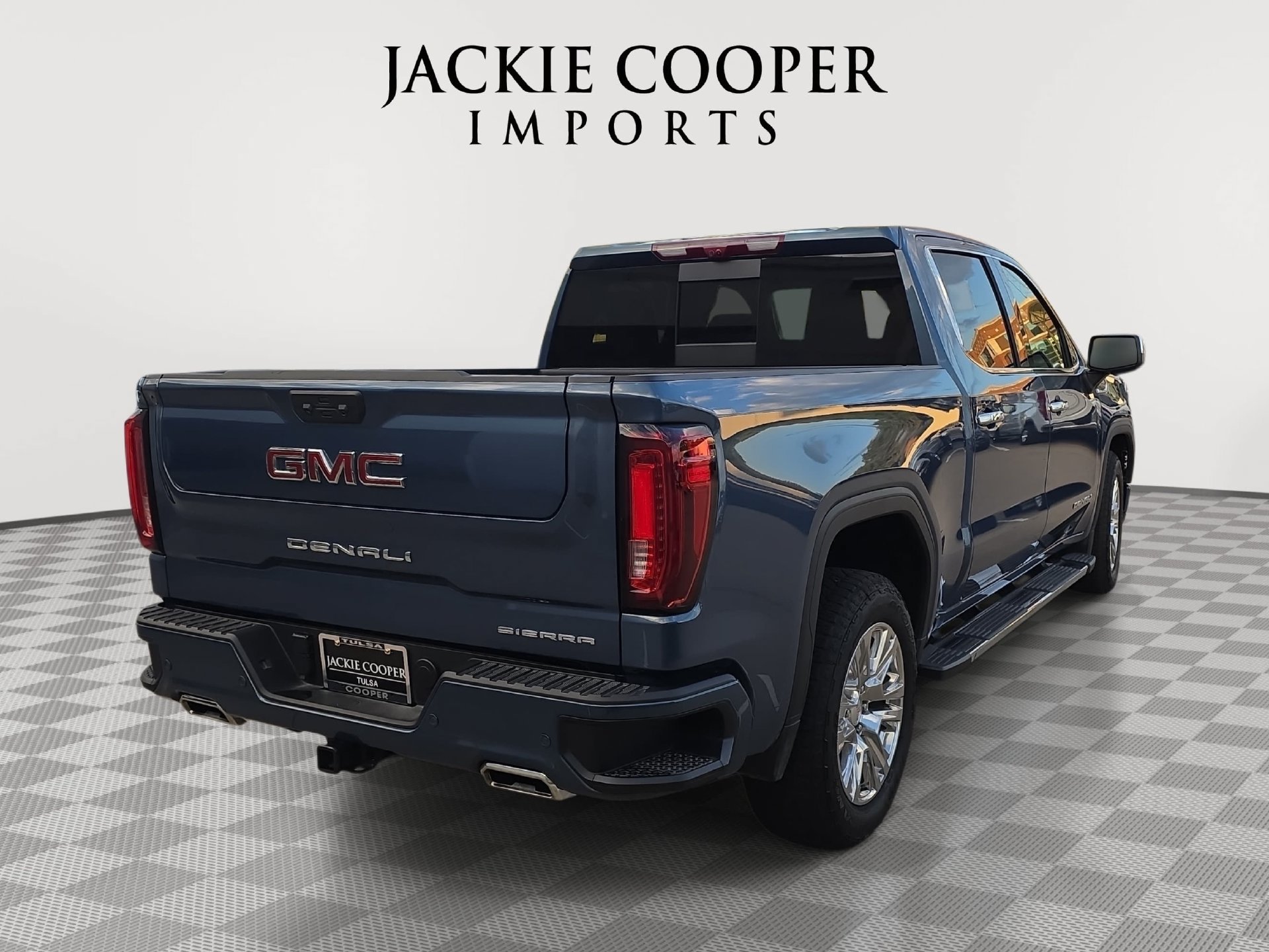 Used 2026 GMC Sierra 1500 Denali w/ Technology Package AWD/4WD image 5