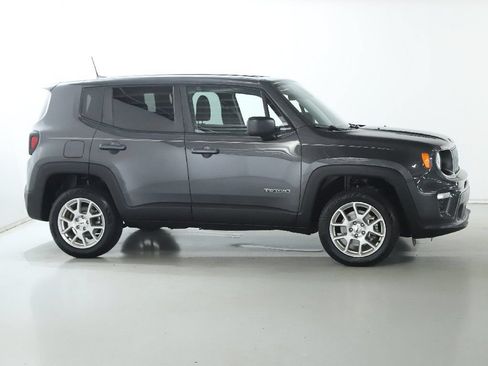 Certified 2023 Jeep Renegade Latitude AWD/4WD image 11