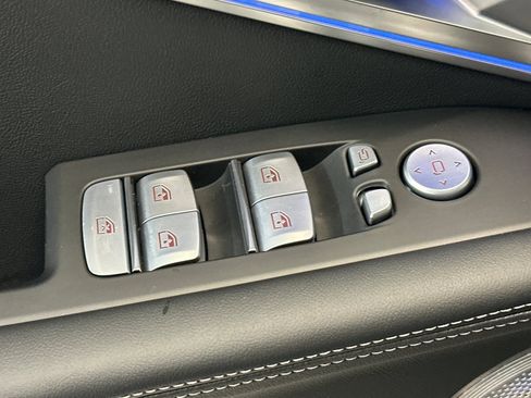 Used 2026 BMW XM Label Red w/ M Driver's Package image 12