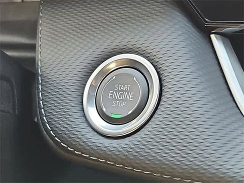 New 2026 Chevrolet Equinox LT image 16