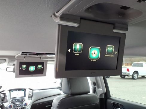 Used 2018 GMC Yukon XL SLT w/ Premium Edition image 22