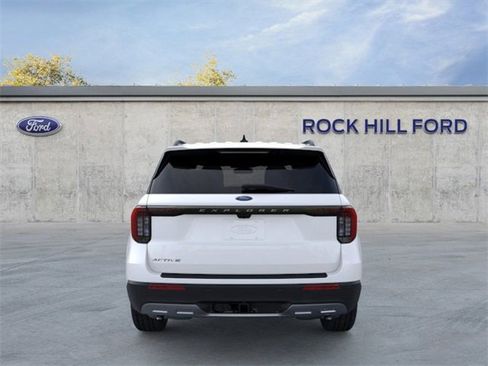 New 2026 Ford Explorer Active image 7