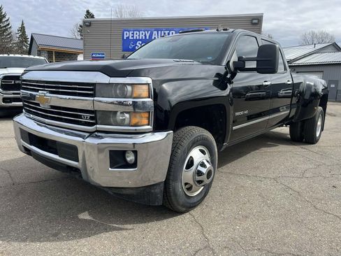 Used 2015 Chevrolet Silverado 3500 LTZ w/ Duramax Plus Package image 2