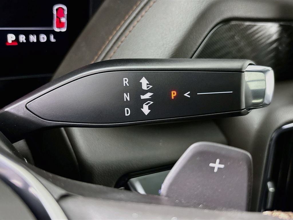 New 2026 GMC Yukon XL AT4 w/ AT4 Premium Package AWD/4WD image 17