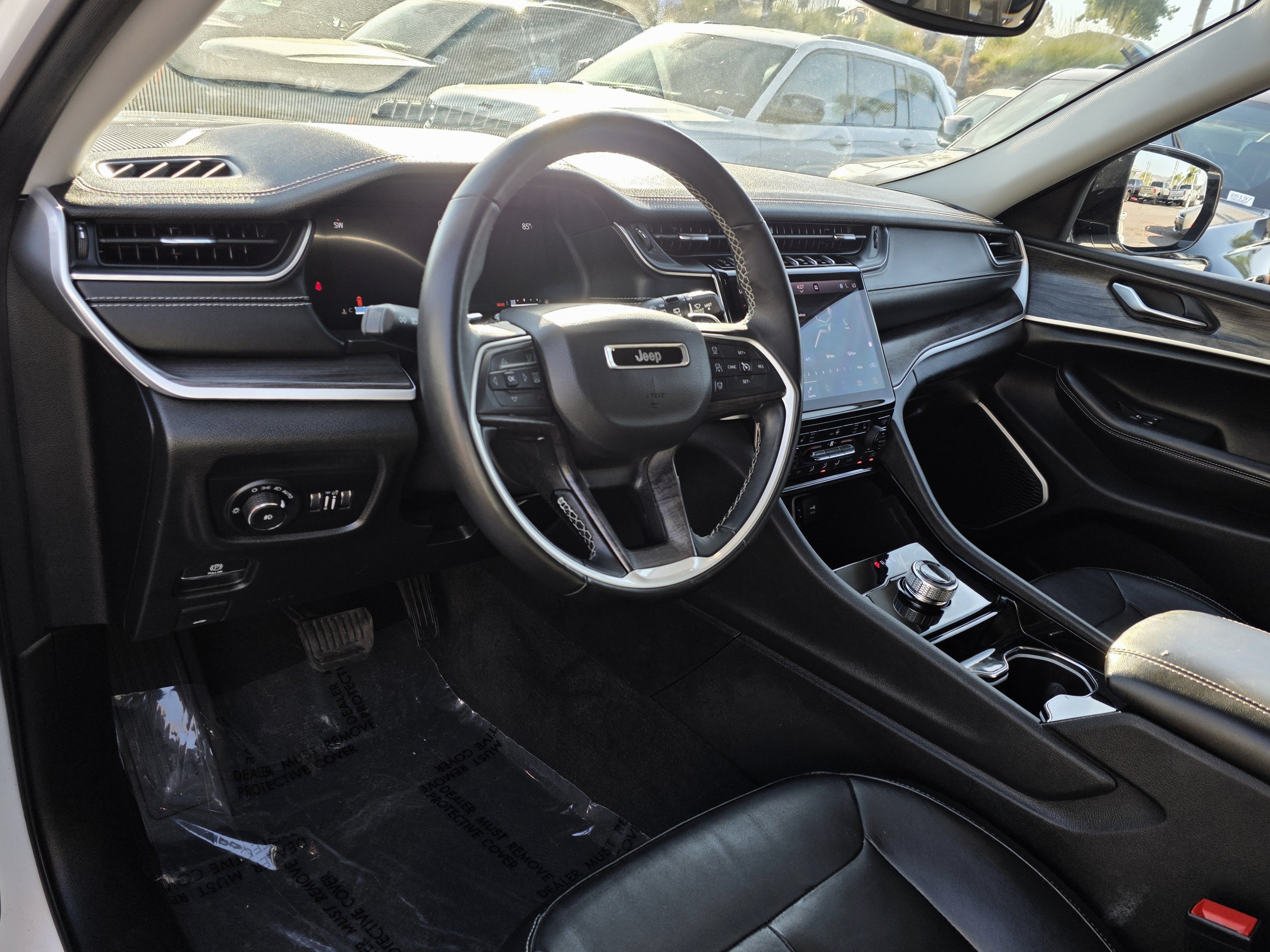 Used 2022 Jeep Grand Cherokee Limited RWD image 10