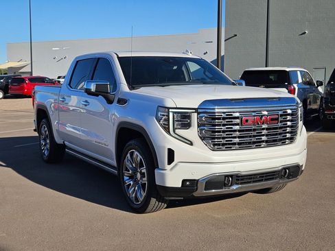 Used 2024 GMC Sierra 1500 Denali w/ Denali Reserve Package image 7