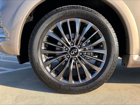 Used 2024 INFINITI QX80 Sensory w/ Cargo Package image 12