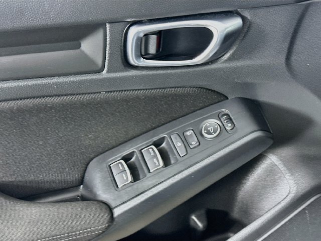 Used 2025 Honda Civic Sport image 19