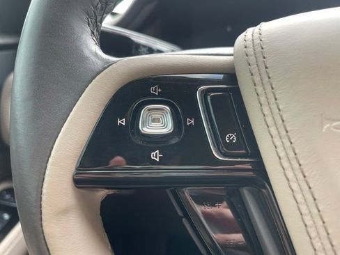 Used 2022 Lincoln Aviator Reserve image 22