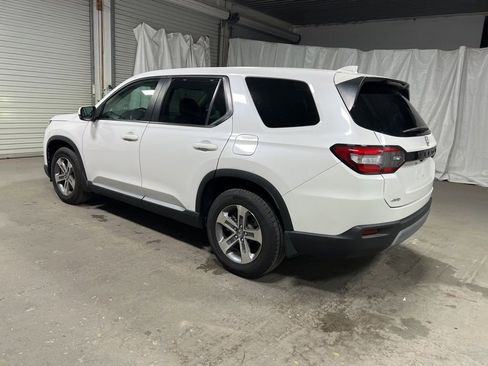 Used 2023 Honda Pilot EX-L image 5